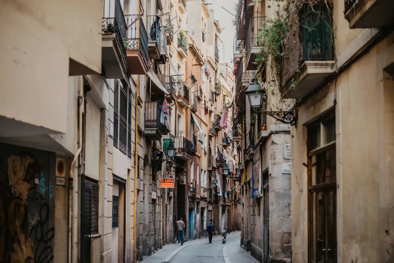 Barcelonai utcakép részlete