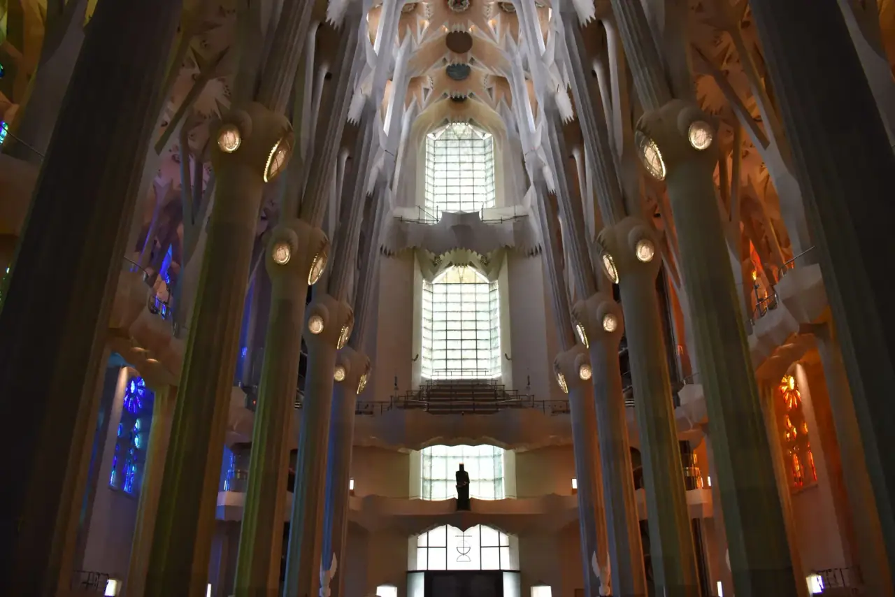 A Sagrada Família belső tere
